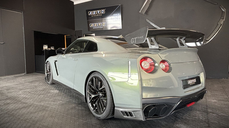 AERO Heckflügel GT-Track Schwanenhals Carbon für Nissan GTR R35 von Tutty Tran
