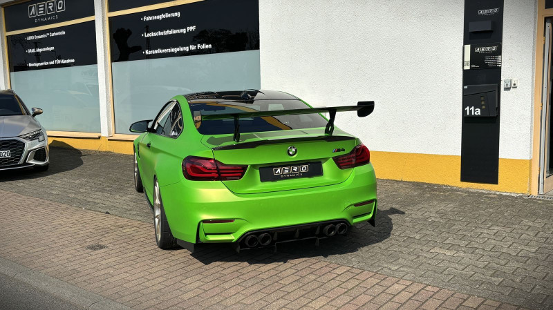 AERO Heckflügel GT-Flex 140 cm, BMW M4 F82, niedrigste Höheneinstellung