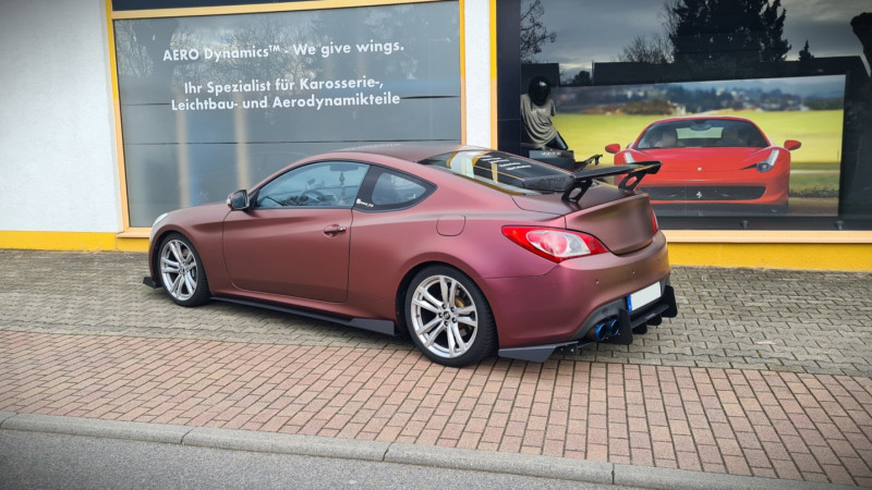 AERO Heckflügel GT-Flex Curved für Hyundai Genesis Coupe, niedrigste Heckflügelposition